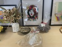 Prace uczestników ŚDS, przekazane na WOŚP 2024.