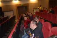 Uczestnicy ŚDS podczas wyjazdu do kina.