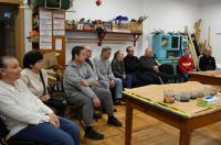 Uczestnicy ŚDS w pracowni Batiku - Miejski Dom Kultury Przasnysz